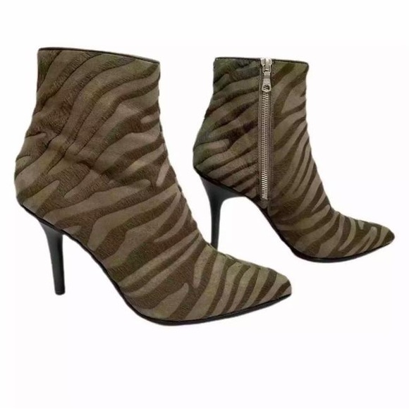 rag & bone Shoes - 🆕 Rag & Bone Waylon Moto Boot 🆕